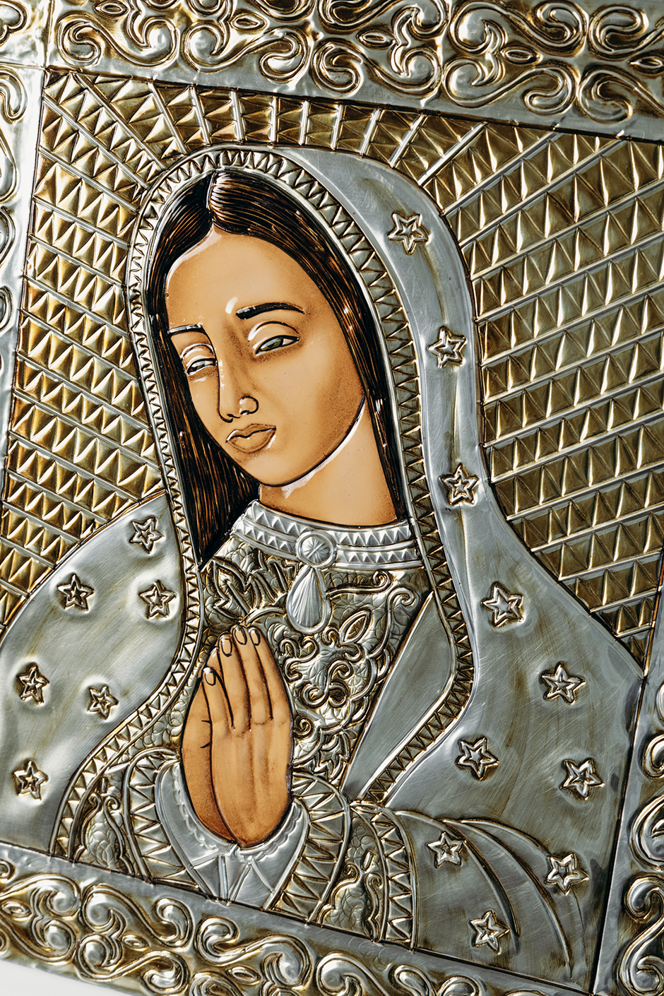 Virgen de Guadalupe en Repujado